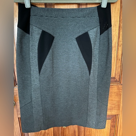 VDP Collection Lead Pencil Skirt in Size 8 - Picture 2 of 11